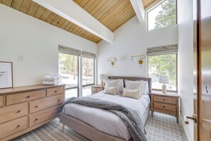 4 habitaciones, cuna de viaje, internet y ropa de cama 