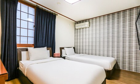 Twin Room | Free WiFi