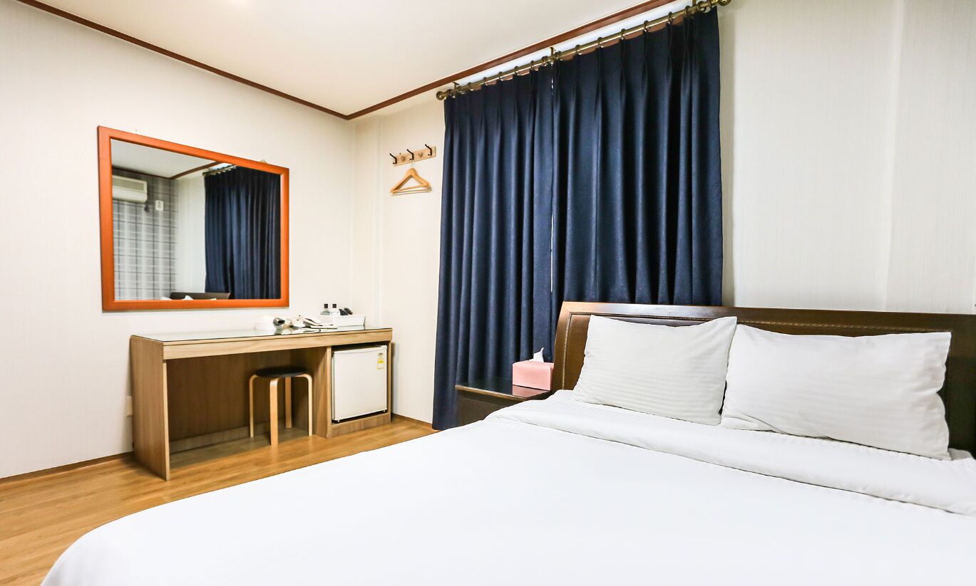 Standard Double Room | Free WiFi