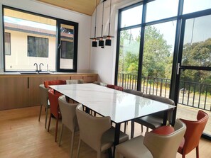 Dining - A place that meets comfort and standard, uniting family and friends. (Ranau)