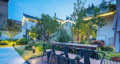 Yinshu Lunas Vila Courtyard Garden Resort Hotel (Shanghai International Tourism Resort Branch)