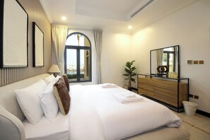 4 Schlafzimmer, Bügeleisen/Bügelbrett, Internetzugang, Bettwäsche