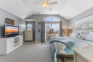 4 bedrooms, iron/ironing board, WiFi