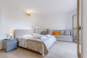 1 chambre, fer et planche Ă repasser, Wi-Fi, draps fournis