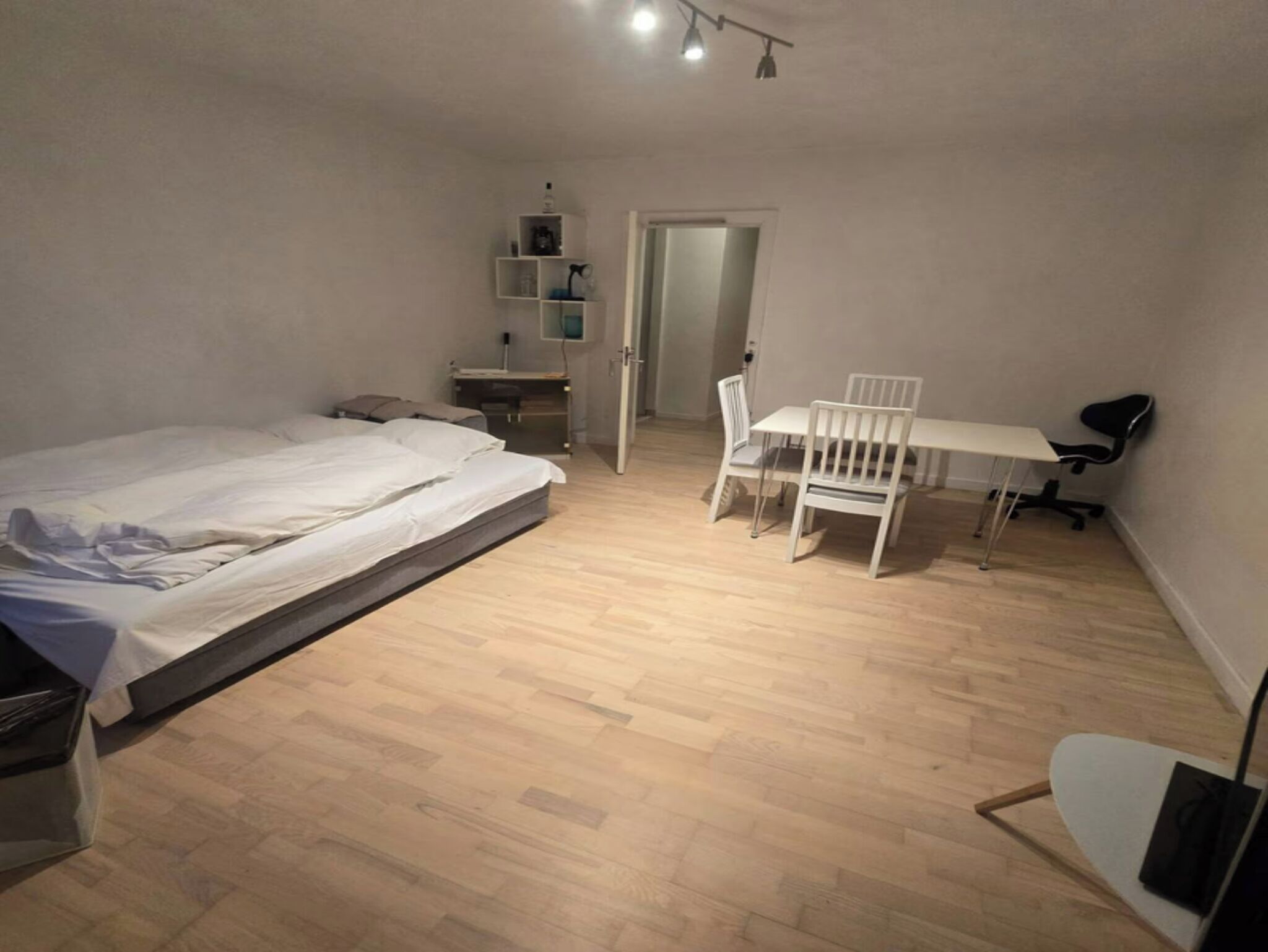 2 bedrooms