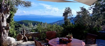 Nature cottage in authentic Greek surroundings. Pelion Peninsula.