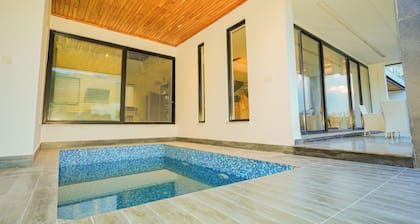 Margalla Retreat Guest House w/view