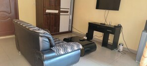 Quarto, 1 quarto, acessível, varanda | Sala de estar