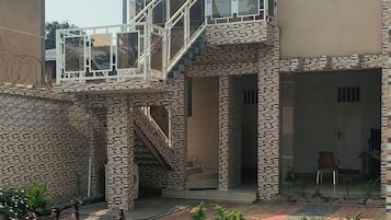 客房, 1 間臥室, 無障礙, 露台 | 露台/庭院