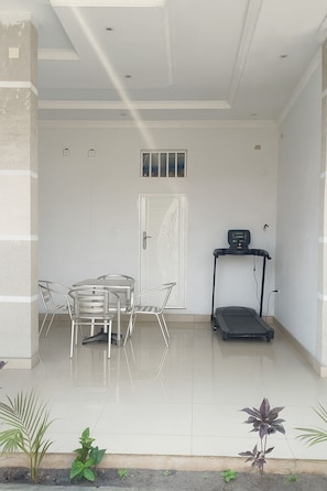 Room, 1 Bedroom, Accessible, Patio | Outdoor dining - Affordable Spacious Apartment in Kinshas (Kinshasa)