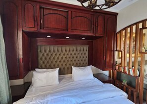 1 bedroom, in-room safe - Aton Apartment in Luxor Resort, Minutes to City Center. (Luxor)