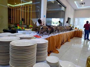 Desayuno continental incluido todos los días 