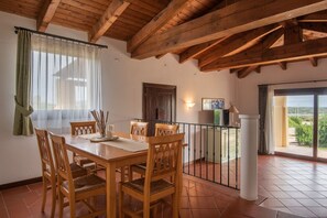 Dining - Lovely apartment for 6 guests with A/C, pool and TV, close to Porto Torres (Stintino)