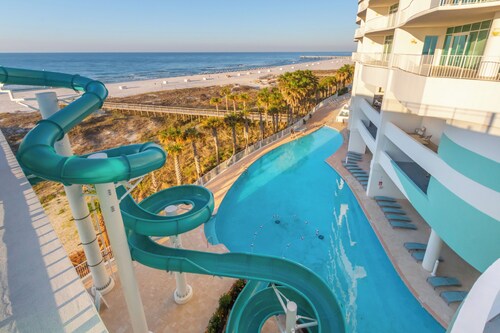 Turquoise Place 1807 D