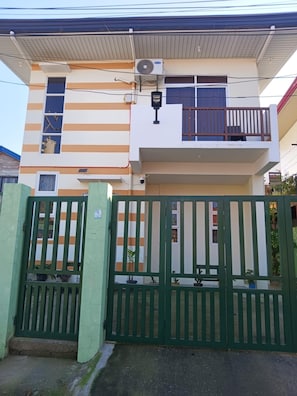 Habitació, 1 dormitori, fumadors, balcó | Detall de l'exterior