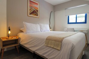 1 habitación, tabla de planchar con plancha, wifi y ropa de cama 