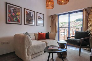TV, offices - w* | Fascinating 1BR w/ Perfect Balcony in Cusco (Cusco)