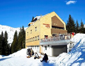 Exterior - Apartment in Navis Near Berger Alm Ski Resort (Navis)
