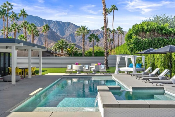 A heated pool - Fabulous Home with Private Pool, Hot Tub, Fire Pit, and Mountain Views! (Palm Springs)