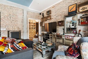 1 bedroom - Beautiful Garden Apartment Near St Peter (Rome)