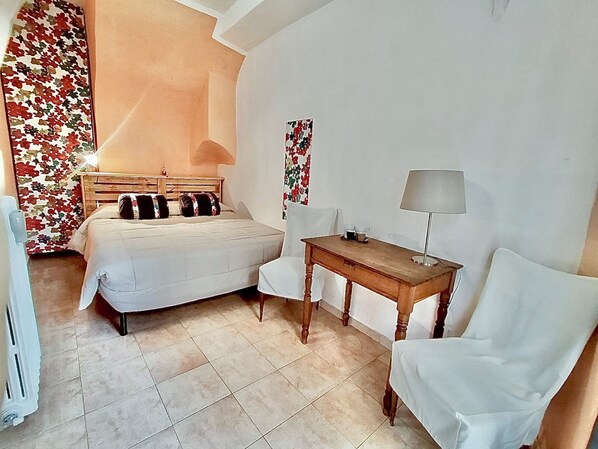 2 bedrooms, iron/ironing board, free WiFi, bed sheets - La Casetta sul Lago (Viverone)