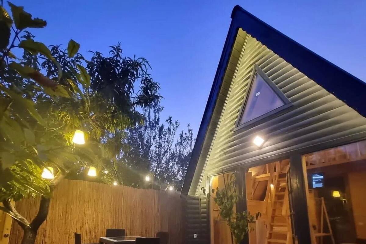 Basic Bungalow | Ruang tamu