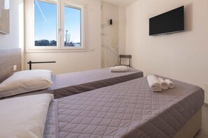 2 Schlafzimmer, Bügeleisen/Bügelbrett, WLAN, Bettwäsche