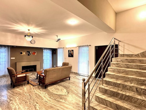 Fully furnished Luxurious Villa with 4 AC Bedroom & Attached Bath