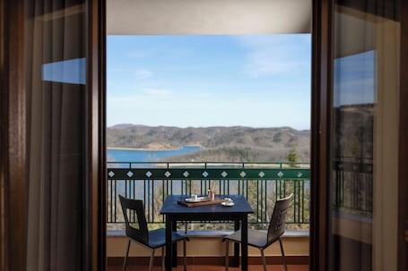 Apartment, 1 Bedroom, Balcony, Lake View | Lake view