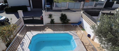 屋外スパ浴槽