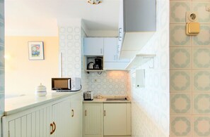 Apartment | Private kitchen - Apartment in Roses by the Beach & Marina (Roses)
