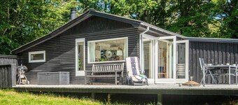 Peaceful Cabin Retreat in Ebeltoft