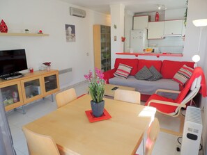 Apartment | Living room