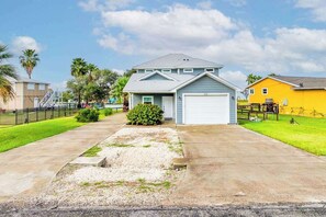 Exterior - Copano Ridge~Private Pool~Priv. Dock~Pet Friendly (Rockport)