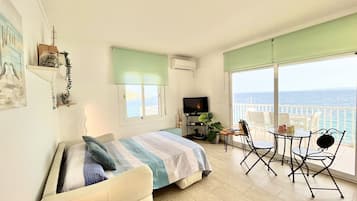 Apartment | 1 bedroom, individually furnished, iron/ironing board