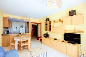 Apartment | Living room