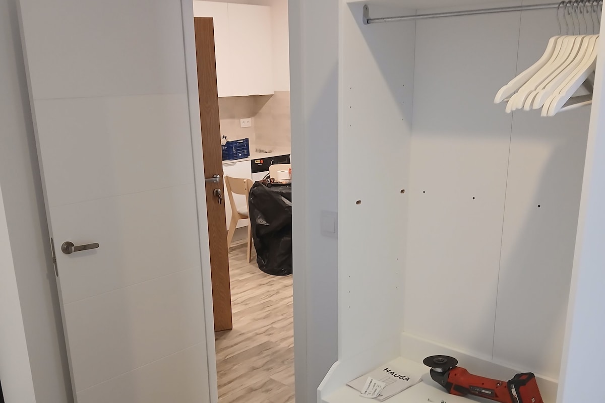 Standard Apartment, 2 Bedrooms, City View, Ground Floor | Blackout drapes, iron/ironing board, WiFi (free)