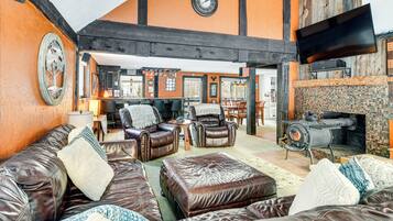 Rumah (4 Bedrooms) | Interior