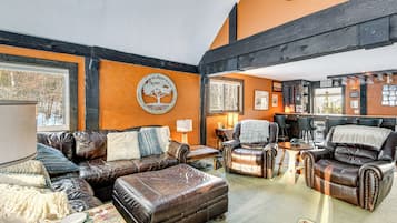 Rumah (4 Bedrooms) | Interior