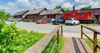 Dtwn Escape 1/2 Mi to New Gore Mountain Lodge!