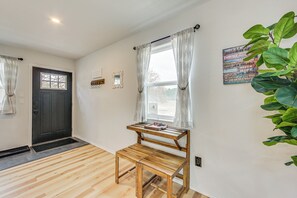 House (1 Bedroom) | Interior