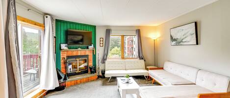 Apartment (2 Bedrooms) | Front of property