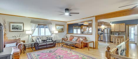 House (3 Bedrooms) | Front of property