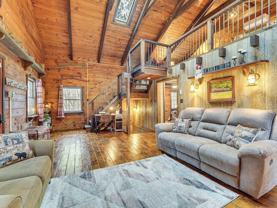 House (2 Bedrooms) | Front of property