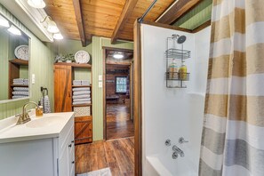 Casa (2 Bedrooms) | Interior