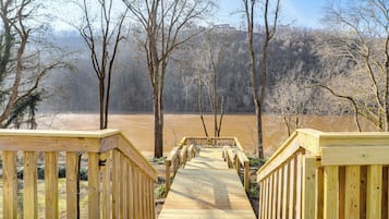 House (3 Bedrooms) | Front of property