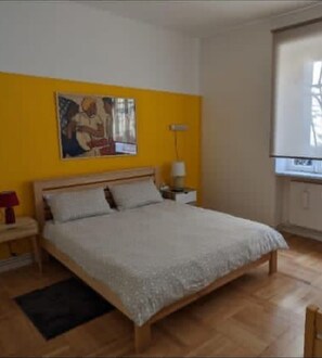 1 bedroom, iron/ironing board, WiFi, bed sheets