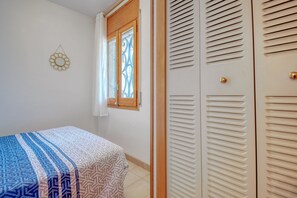 Apartamento | 2 quartos, ferros/tábuas de passar roupa