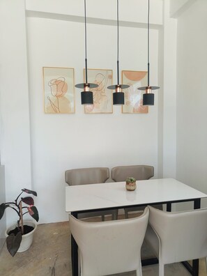 Villa, 1 Bedroom, Private Bathroom, Mountain View | Dining room - The Pampines Villa (Kundasang)