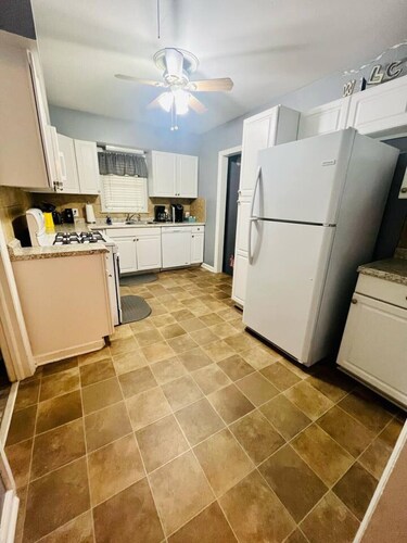Fort Benning Family Base |4 BR + Game Room Fun